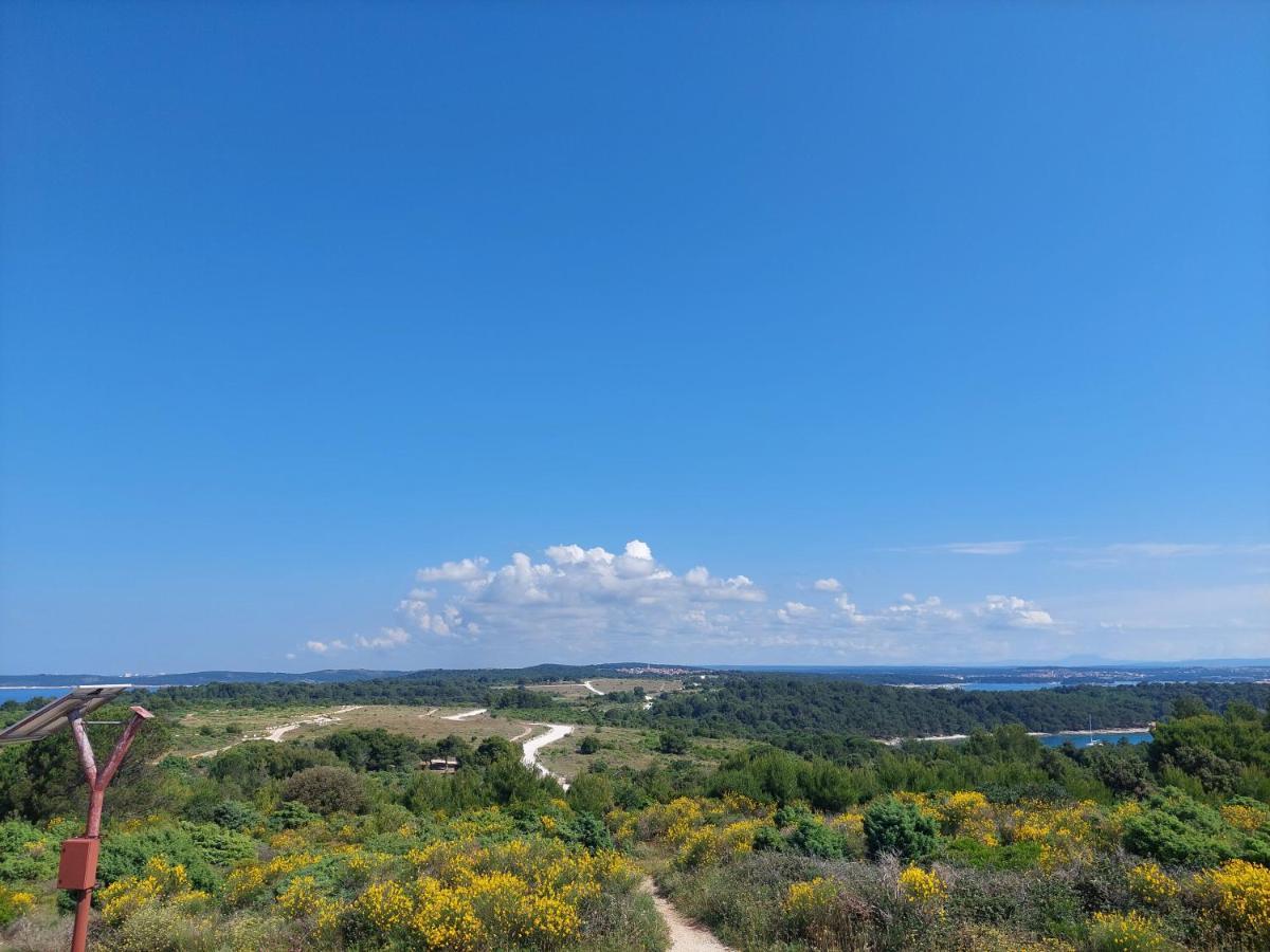 Bora Seaview Apartmán *