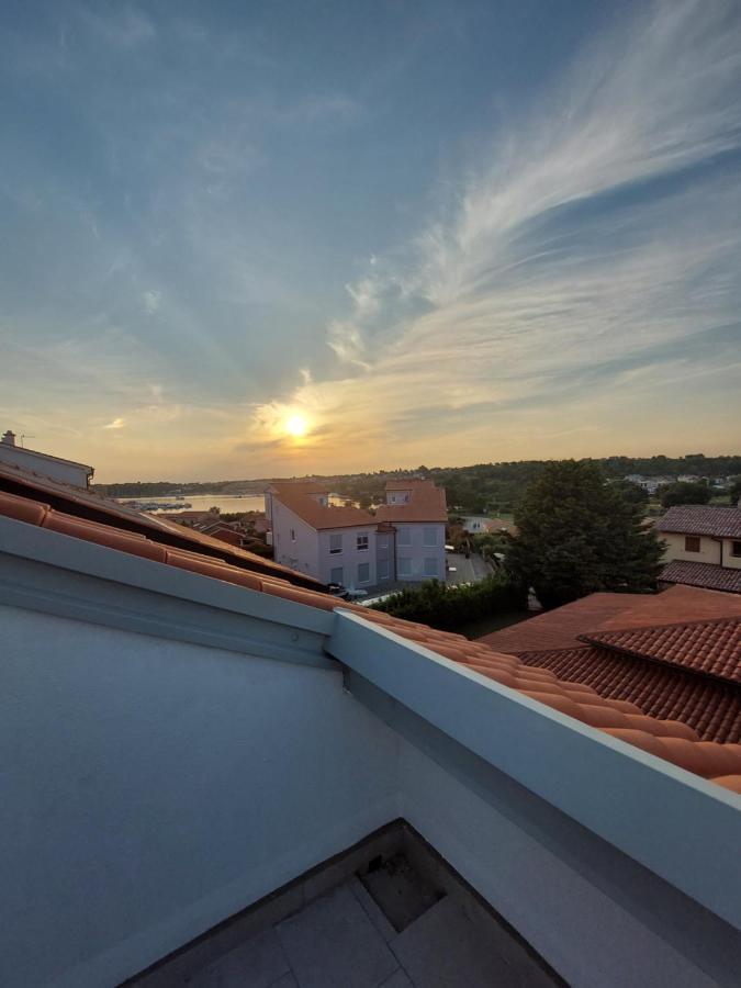 Apartma Bora Seaview *
